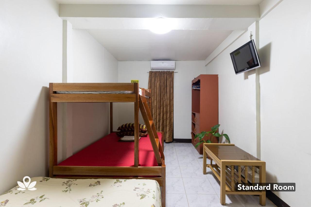 Almonte Transient Hostel Puerto Princesa Exterior photo